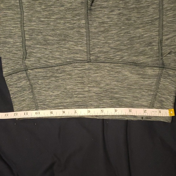 Victoria's Secret leggings - Picture 9 of 9